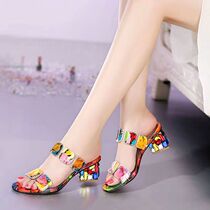2020 new big code outside wearing a straight cool slipper female summer fashion coarse heel water drill with Korean version 41 yard sandal women