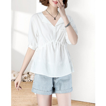 Short-sleeved striped top 2021 summer new large size loose design sense niche light cooked white V-neck shirt