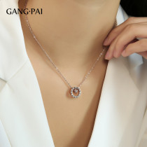 Net red Rome digital short necklace female lock bone chain small crowdsourced yoga plated rose gold titanium steel couple choker ornament