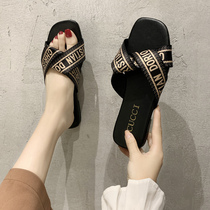 Cross slippers womens summer wear 2020 summer simple fashion new wild low-heeled casual ins net red tide