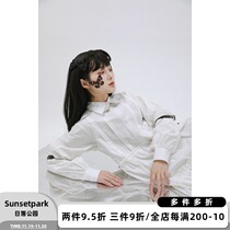 SunsetPark Original Design Vintage Joker White Leather Buckle Irregular Shirt Dress Spring and Autumn New