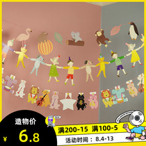 Kindergarten class classroom ring creation material ceiling ceiling decoration decoration Mori autumn hanging maple leaf flag