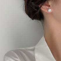 Ocean Gas Small Silver Buckle-through body 925 pure silver personality braided styling earrings female Jane about 100 hitch in Korean version earrings