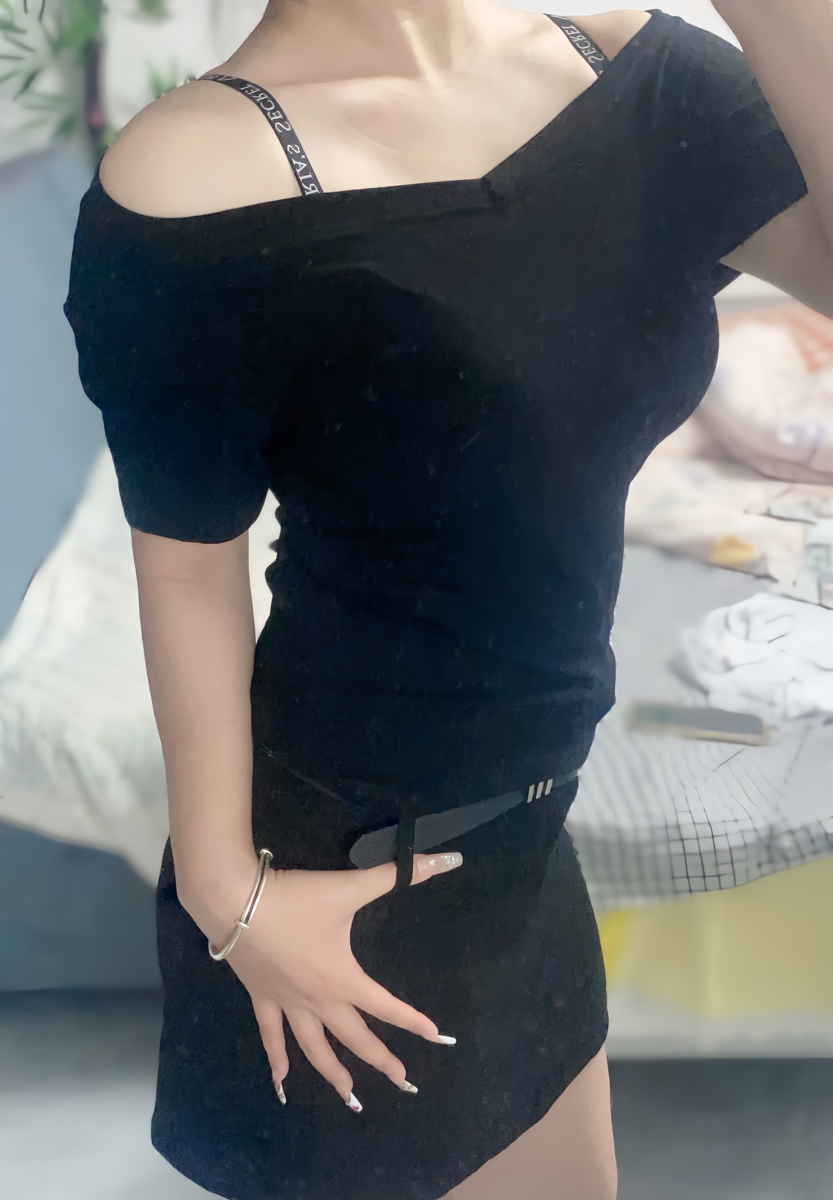 VICTORIA'S SECRET维密单依纯同款果冻条反重力Plus+内衣 小升杯设计