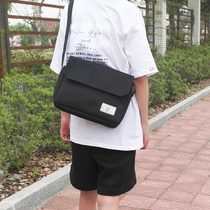 Original students Small satchel men and women Chauffling day series Single shoulder bag book difference bag Inclined Satchel 100 Backpack Tooling Bag