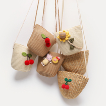 Childrens straw bag Summer Girl shoulder bag Princess retro Korean ins cute wild female baby coin purse