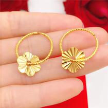Zhou Dafu Huanmei 18K gold earrings female 18K gold flowers transit bead ring earrings never fall color