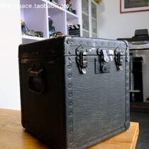 g super strong American antique movie machine suitcase old suitcase equipment box with lock 50cm square