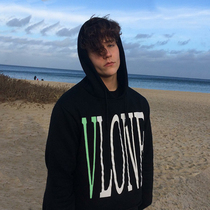 VLONE stop Tokyo limited trend loose hip hop high street hem damage Big V hooded sweatshirt man