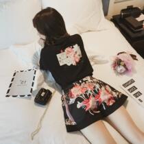 South Korea 2020 Summer new big code short sleeve suit female ocean gas loose and thin loose printed shorts two sets