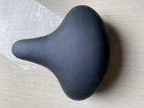 Japanese used bicycle accessories ordinary bread seat rubber surface durable and comfortable export standard