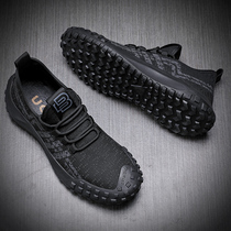 Mens shoes flying weaving sneakers mens soft bottom black Joker big head autumn middle-aged mens casual shoes winter plus velvet tide