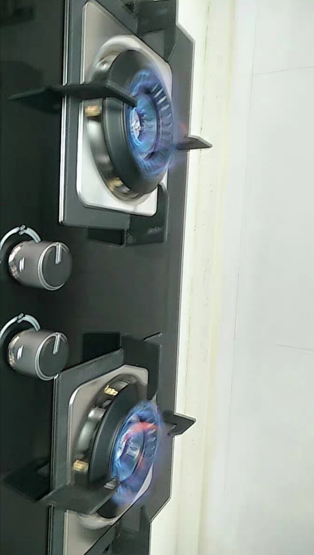 到底迅达DS502嵌入式燃气灶怎么样?千万不要被忽悠了!