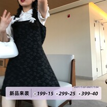 Dongri is a curly three-dimensional flower doll dress 2021 new spring French sweet black strap skirt