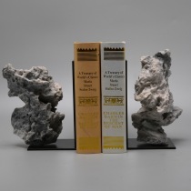 Modern new Chinese creative book relying on handicraft pendulum pieces Living Room Sample Room Book Room Office Zen stone book stopper