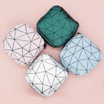  Aunt towel storage bag Portable small portable bag fresh bag Waterproof small sanitary napkin ins finishing box