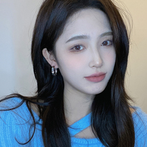 Temperament simple cold wind zircon metal ear buckle ins wind Joker ear ring ear nail net red exquisite commuter ear accessories