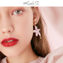 Old welfare Japanese pink acrylic flower earrings ear clip micro-defect does not return does not change no flannel bag