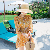 2021 new summer swimsuit womens three-piece set split bikini sexy steel tray gathered thin belly blouse flower