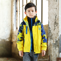 Boys and children three-in-one spring and autumn clothes plus velvet jacket 2021 New detachable windbreaker outdoor clothing