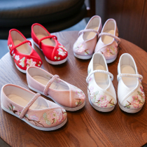 Chinese girls embroidering shoes Old Beijing children's hand-washed shoes National style and style student shoes dance embroidery children's shoes