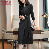 Black coat womens 2021 new spring and Autumn temperament long over-the-knee trench coat high-end atmosphere Korean version loose jacket