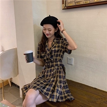 Summer plaid dress women 2020 new design sense niche slim waist slim temperament shirt skirt