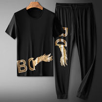 2021 Summer Tide Cards Suit Men Trends Han Edition Handsome Short Sleeve Fashion Hot Gold Printed Casual Sports Suit Men