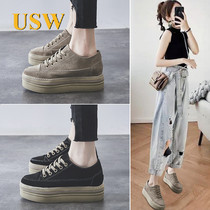 Low help shoes women 2020 Winter new thick bottom inner heightening Inn wind 100 lap frosted gush thickened pine pastry shoes