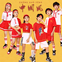 Childrens Games Admission class The cheerleaders suit the men and women in primary and middle school and the costumes for the group costumes