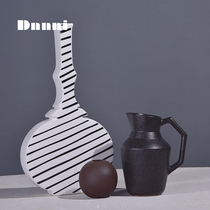 Dnnni Nordic simple striped vase model room Sales center living room ceramic flower soft decoration ornaments