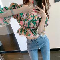 Square Collar Lace Side Shirt Female Design Sense small crowdsourced short sleeves Summer 2021 New short sleeves Lining Clothes