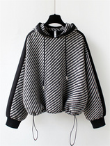 Striped short section Lianhood high waist and clothing lady gush thickened autumn winter new loose Lazy Wind Jacket Blouse