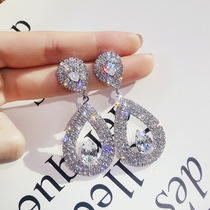 Korean personality Joker earrings exaggerated earrings Super Flash rhinestone long earrings female temperament face thin earrings