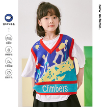 Pear Xiaoxiong girl wool vest autumn New middle child knitted vest foreign-style children Korean sweater fashionable