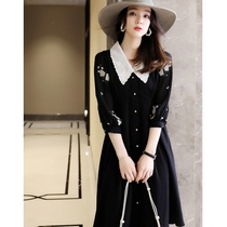  ROUJE POWER subtle contrast doll collar Gorgeous exquisite flower embroidery waist thin black dress