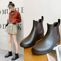 Urban Europe and the United States fashion rain shoes women velvet short tube rain boots warm water shoes Low-help non-slip car wash shopping kitchen shoes