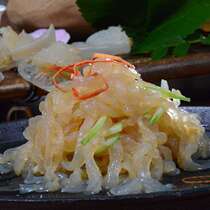 Lianyungang instant jellyfish 200g jellyfish skin ready-to-eat cold mixed vegetables bagged special Stingers