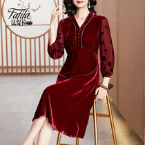 Red silk dress womens long-sleeved autumn clothes new waist slimming large size gold velvet skirt wedding mother dress