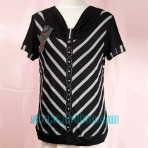 Tailstock Clearing House Mom Short Sleeve T-Shirt Black & White Striped Middle-aged Woman Summer Sashimi V Collar Mother-in-law Fashion Body Blouse