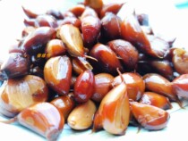 Soaking garlic red garlic bitter garlic Yunnan Dehong specialty pure soy sauce garlic sugar-free garlic homemade pickled garlic