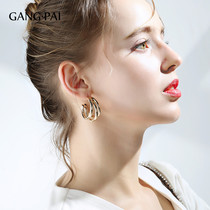 925 silver needle baroque lukewarm wind earrings woman 2021 new tide hollowed-out French style earnail mesh red temperamental earthy