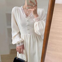  Tao Jin original womens womens long skirt 2021 new V-neck lace temperament fairy mid-length dress western style