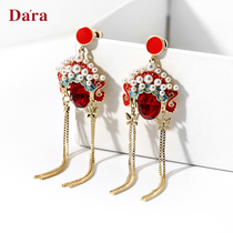Peking Opera facial makeup Chinese style earrings knife Ma Dan Huadan earrings female 925 silver needle toast red autumn and winter earrings