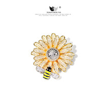 Fashion dress zircon little daisy flower bee brooch fixed dress pin collar pin female mini shirt accessories