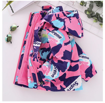 Girls three-in-one sub-striker new childs fashionable air wind-proof tucked two-piece coat for a little girls coat