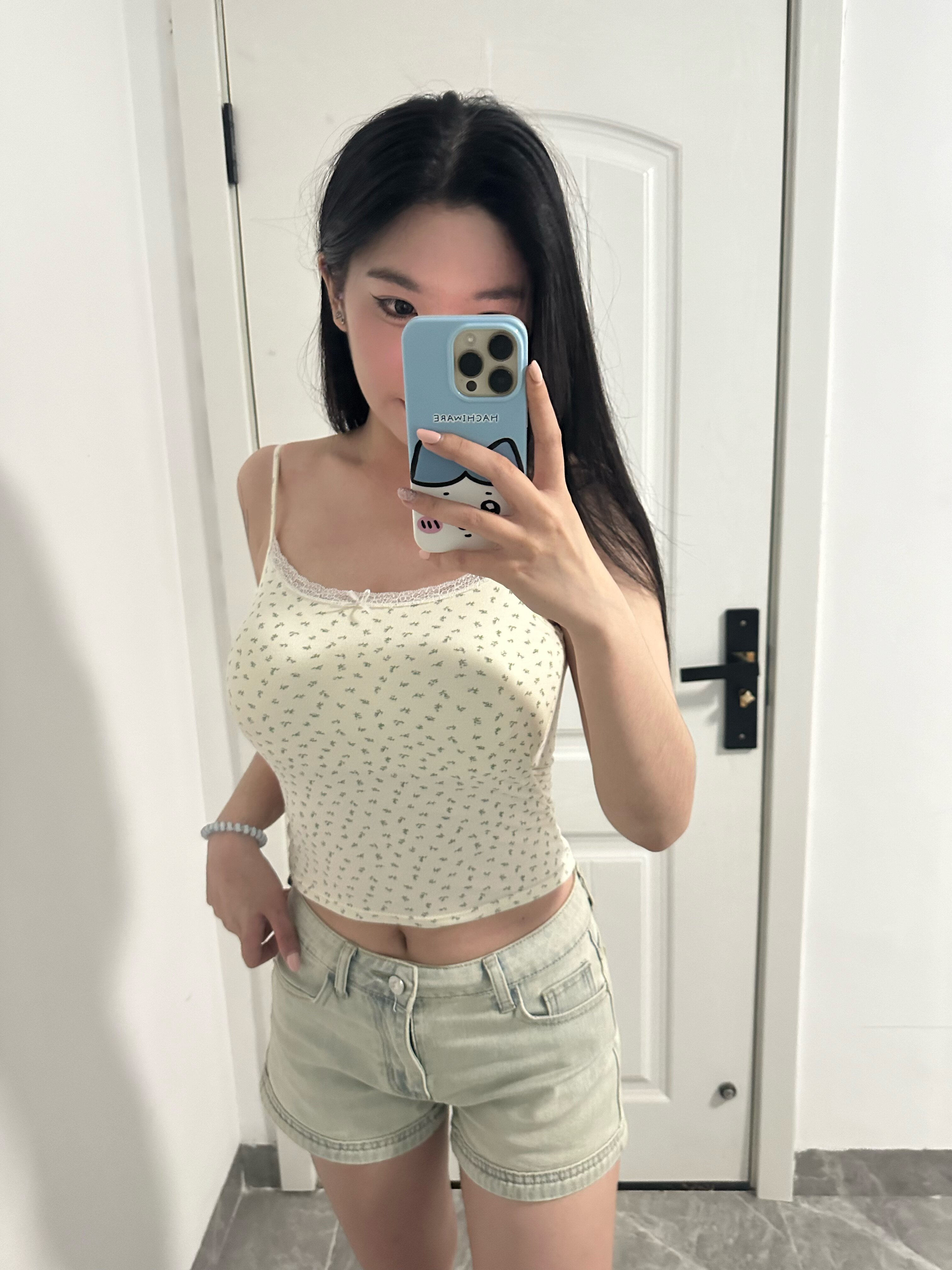 奶糖派大胸专属无肩带内衣 半杯2.0版聚拢显胸型 防滑设计蹦跳不移位