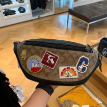 2021 New male bag Snoopy bag male multifunctional casual bag bag slope bag C4028