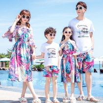 Different Net red parents and children a family of three summer gas seaside four summer mother and son Womens tide