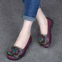 High-grade flower handmade retro shoes national wind womens shoes 2018 new leather soft-soled flat shoes autumn mother